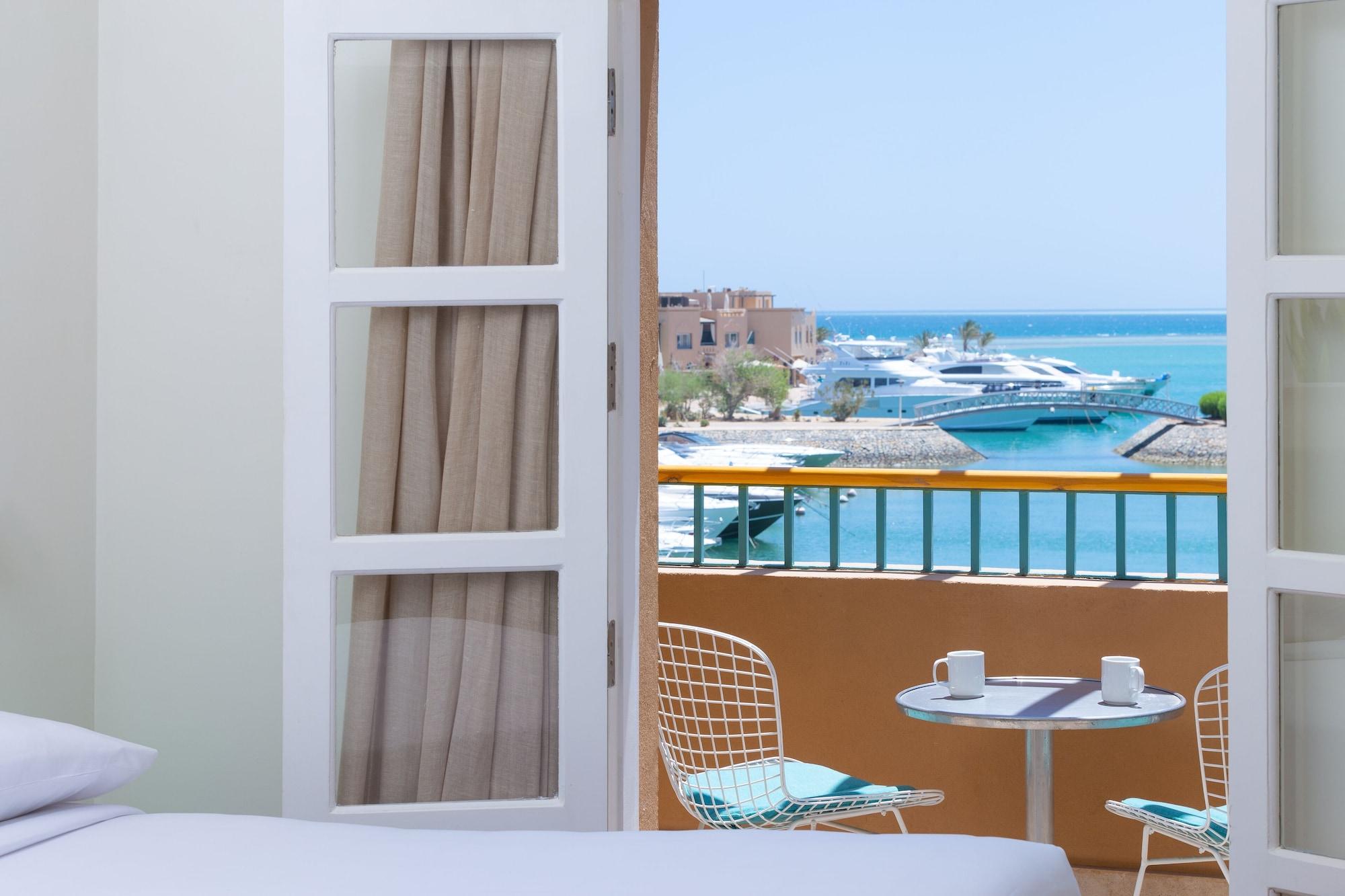 Mini-hôtel Captain's 3*